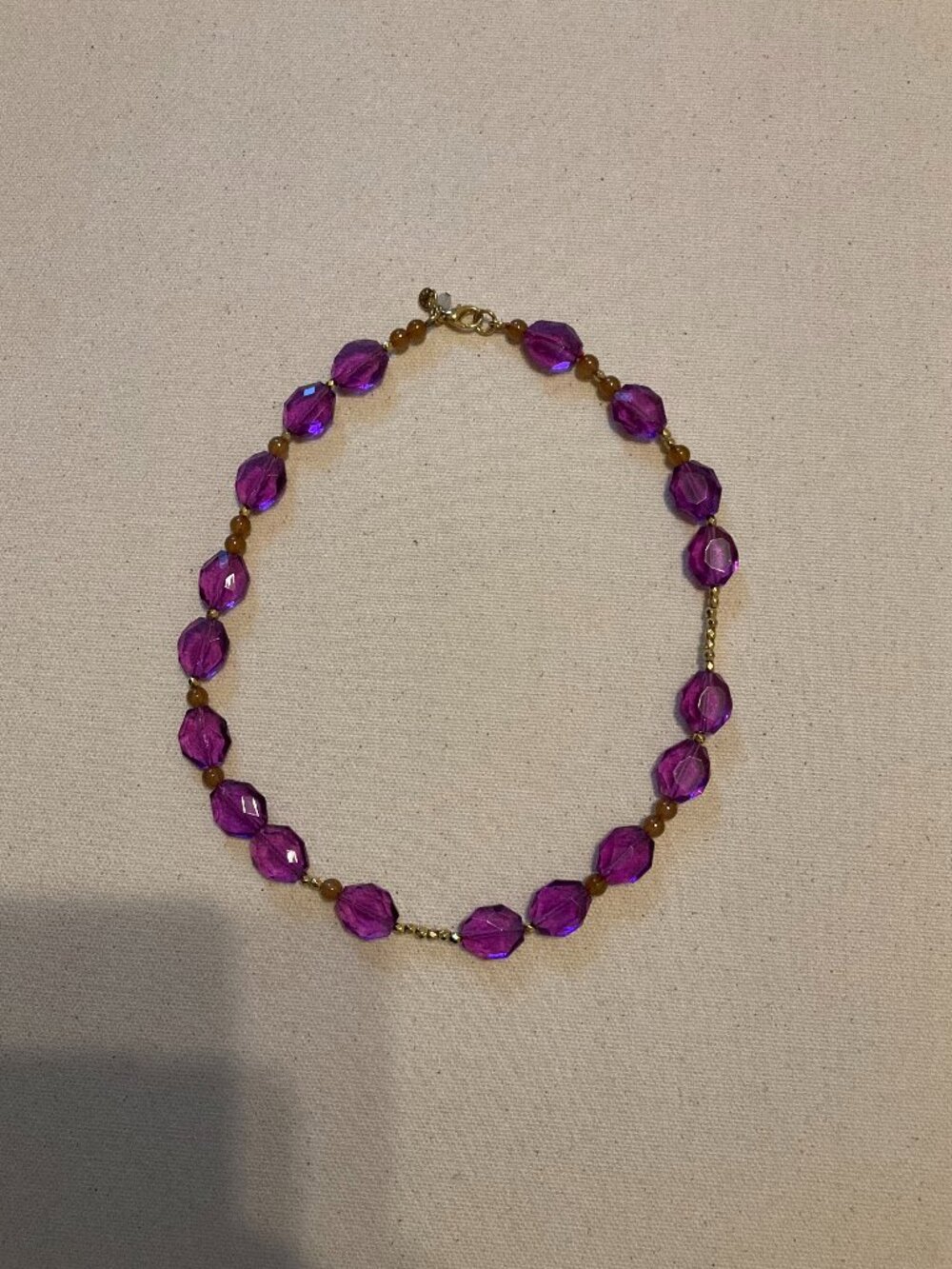 J.CREW CREWCUTS BEADED NECKLACE. COLOR: PURPLE GOLD.